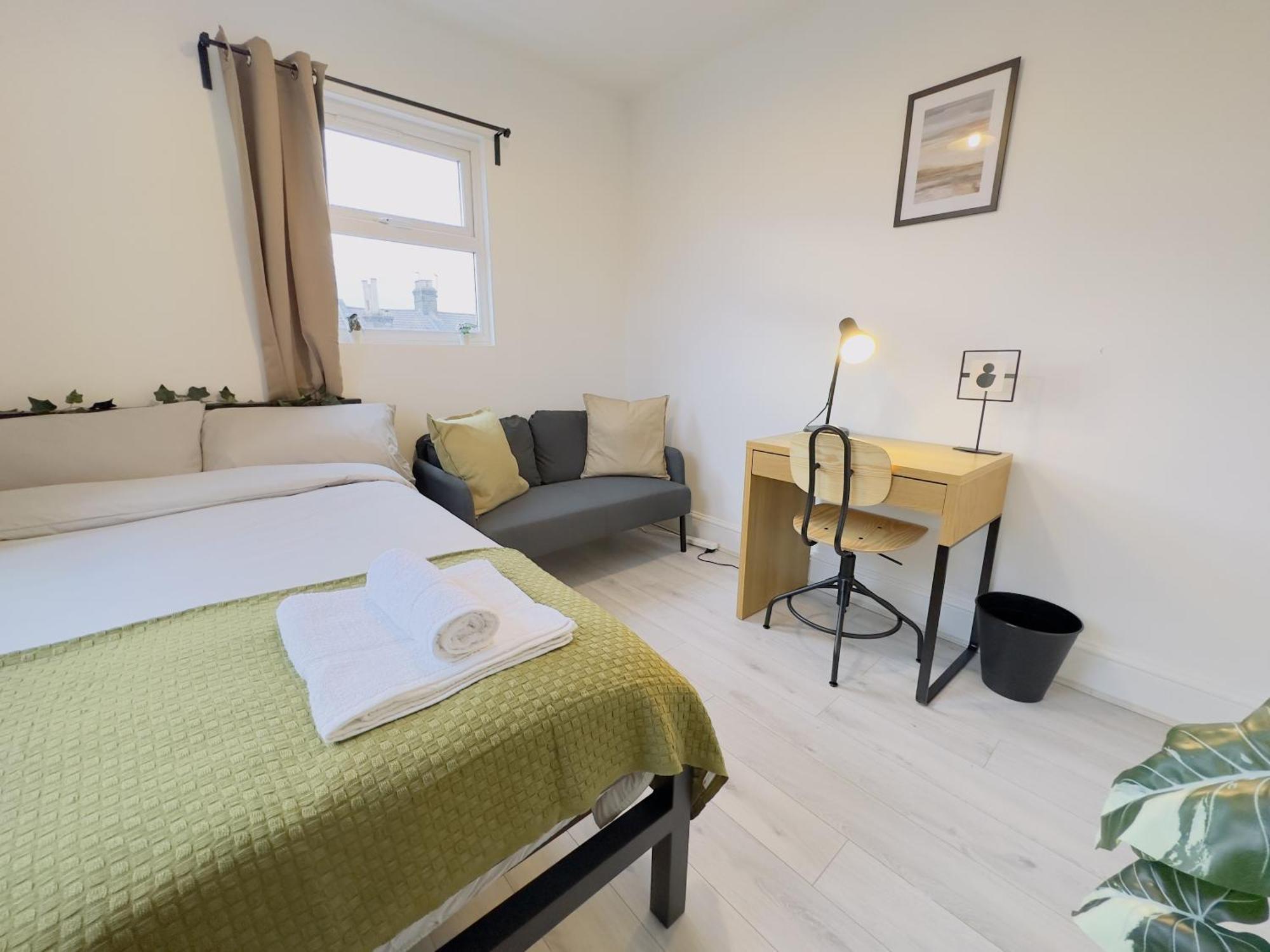 Leyton House - Sleepylodge London Room photo