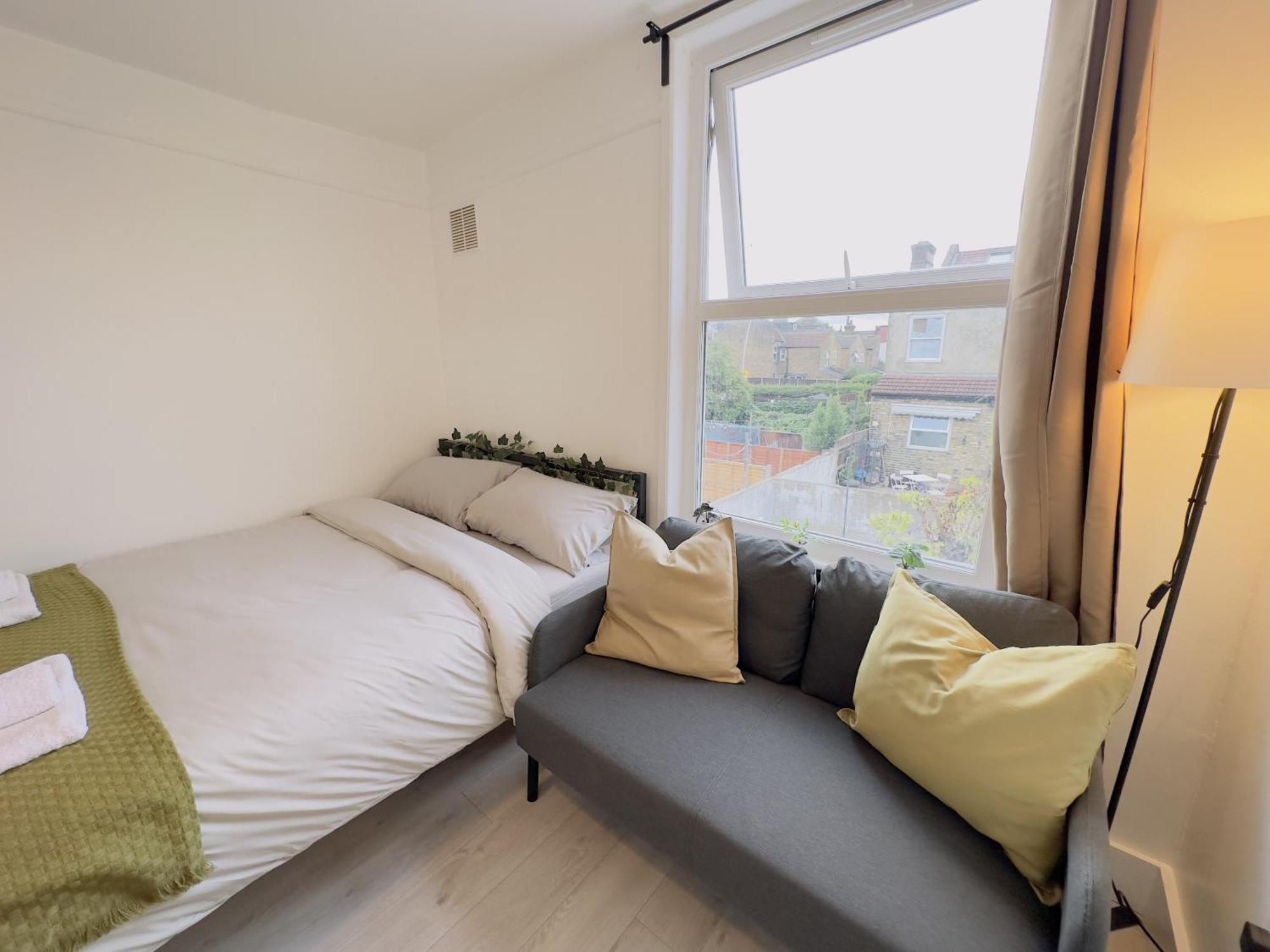 Leyton House - Sleepylodge London Room photo