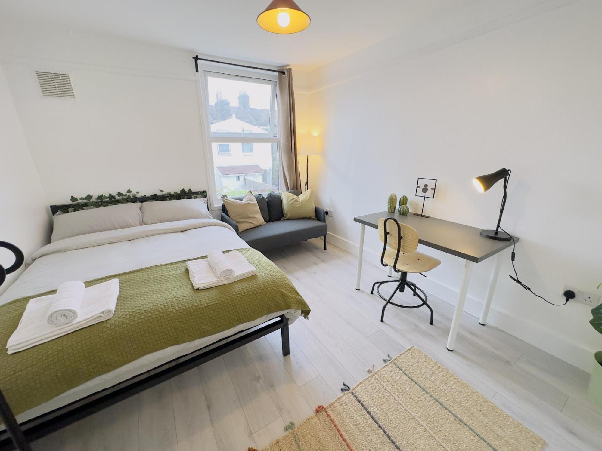Leyton House - Sleepylodge London Room photo